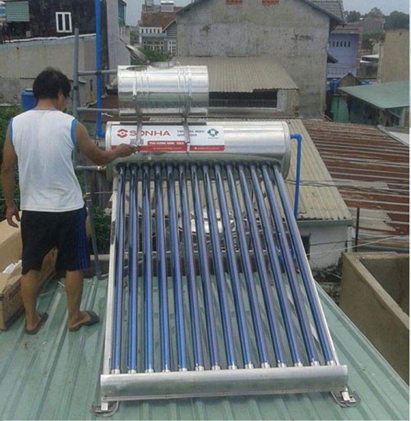 Lắp đặt bình phụ cho máy nước nóng năng lượng mặt trời chính hãng ...